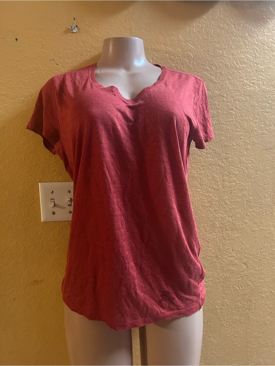 Burberry Tops - Burberry Classic Scoop Neck Tee - Red - Unknown Brand